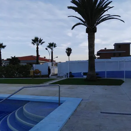 Donde Brilla El Sol קנדלריה